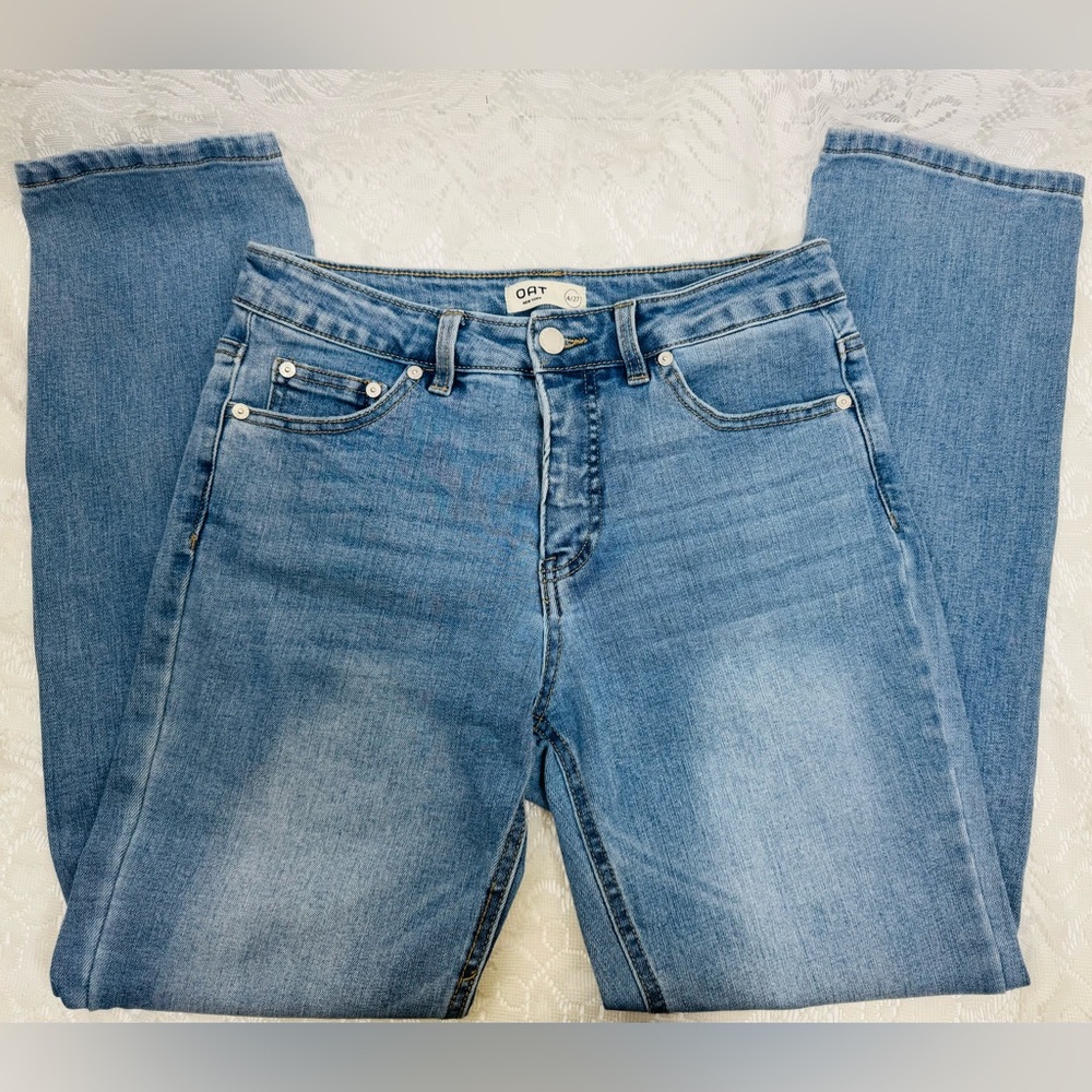 OAT NY Straight Leg Relaxed Fit Jeans Women’s 4 / 27